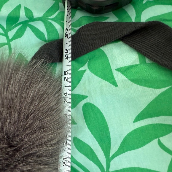 RARE Giorgio Armani Fur Neck Collar Wrap - Picture 6 of 10